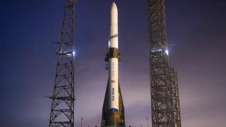 新格伦火箭首飞:美国航天多了个鸡蛋篮子,中国航天多了个新对手